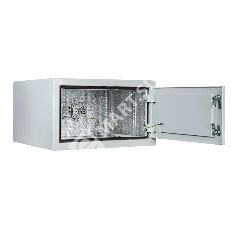 shkaf-telekommunikatsionnyy-mastermann-7-utp-s-6u-19-nastennyy-6u-1